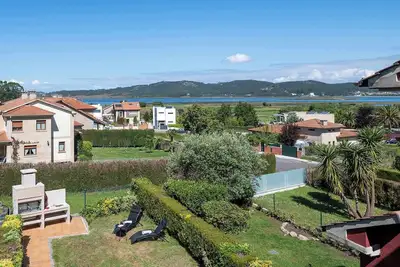 Image de Villa La Lanzada (207), with garden and sea views