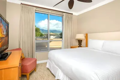 Image de Kbm Resorts | 3 Free Cars | Honua Kai Hokulani | Mountain view | 5-Bedroom Multi-Unit Listing with Huge Lanais & Beautiful views! Hkh-222/29/40