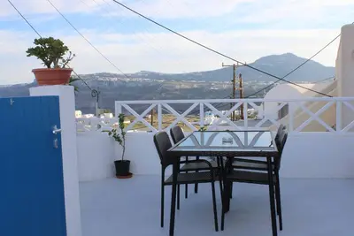 Image de Mary Castelia Villa w/Jacuzzi-Santorini, Akrotiri