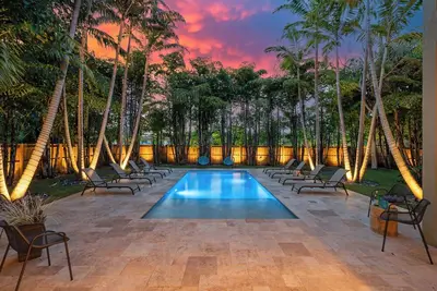 Image de Wilton Grand Luxury: Private Oasis w/Pool