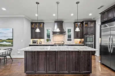 Image de White Rock Valley: Luxe 5-Bedroom Hideaway