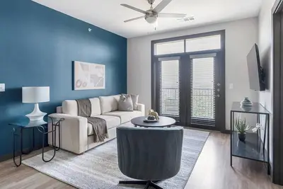 Image de Landing | Chic 2bd in Brooks Crossing