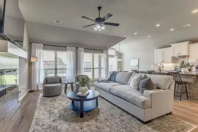 Image de 6017 Cozy Corner - Great Location!