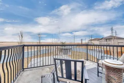 Image de 5br Gem w/ Pizza Oven, Theater & Views