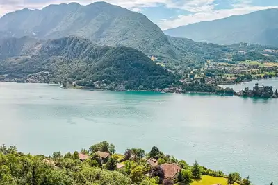 Image de Chalet Talloires – Vue lac, calme et nature