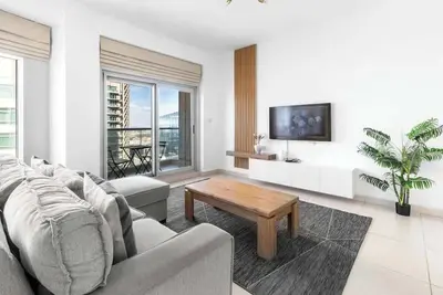 Image de Heart of Downtown Burj View - Sleeps 8