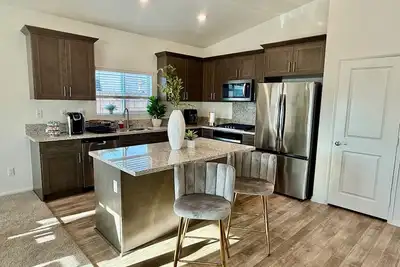 Image de Beautiful Brand New 4-bedroom house in Moreno Valley with WiFi, Ac