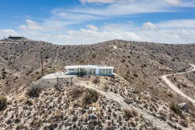 Image de The Joshua Tree Sky View House + Hot Tub