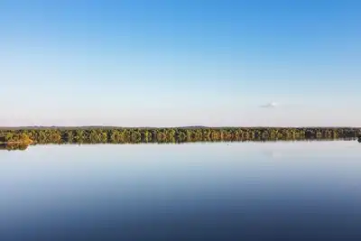 Image de Lakefront Rv spot- Peaceful & breathtaking views, ideal for relax and recharge!