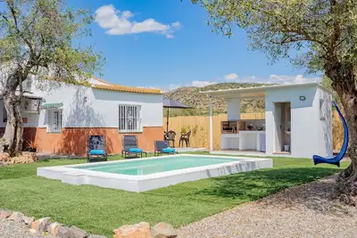 Image de Cubo's Casa Rural La Soleada / piscine privée / climatisation / barbecue / Wi-Fi gratuit