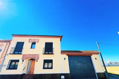 Image de La Villa de Pi indoor pool, jacuzzi, barbecue 10 min from Segovia