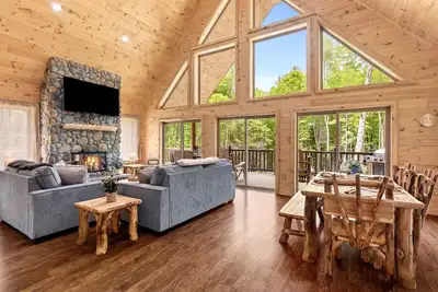 Image de Birches Cabin Lakefront & Secluded Kayaks Fishing!
