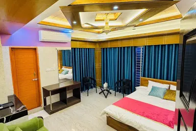 Image de Revel in the beauty of lake life