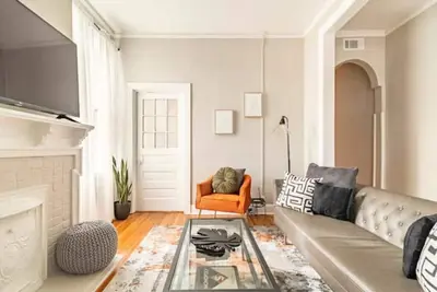 Image de Chic Haven: 2b/1bath in the Heart of Danville