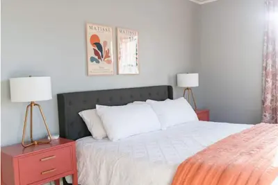 Image de Stylish 3King/2Twin -The Heritage House