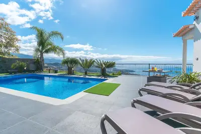 Image de Palm Paradise by Atlantic Holiday