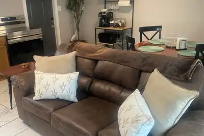 Image de 4 person Suite in Beautiful Grand Island, Ny! 4 miles from Niagara Falls!