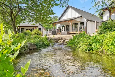 Image de Labor Day Open-Modern Lakefront Home w Access-Free Tickets-Cmty Outdoor Pool-Near State Park Marina