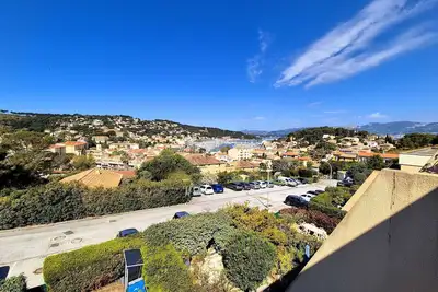 Image de Vue mer, plage à pied – Résidence avec piscine et tennis