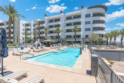 Lakeview Living Tempe Condo