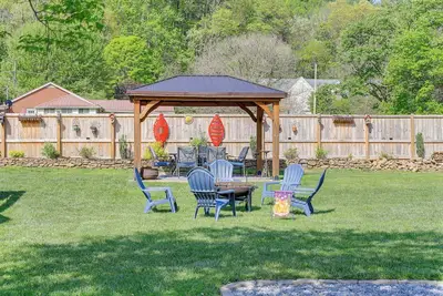 Image de Walk to River & Trails: Cozy Damascus Cottage!