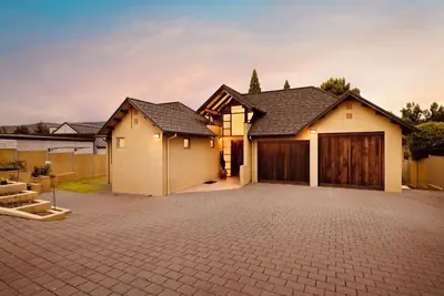 Image de Recharge on the Reserve - Family friendly 4 bedroom in the heart of Cromwell