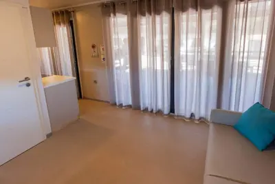 Image de Charming Two-bedroom Mobile Homes Drage - Mobile Home with Sea View