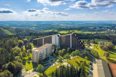 Image de Chalet Ă Vogtland avec Ski et Parc Aquatique