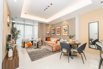 Image de Brand-New 2br in Nobles Tower |Pool, Gym & Premium Business Bay Living | Managed by Think Realty