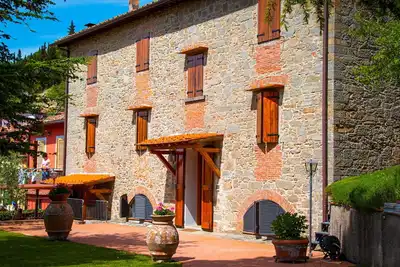 Image de Appartement avec Wifi, climatisation, Tv, terrasse, vue panoramique, près de Greve In Chianti