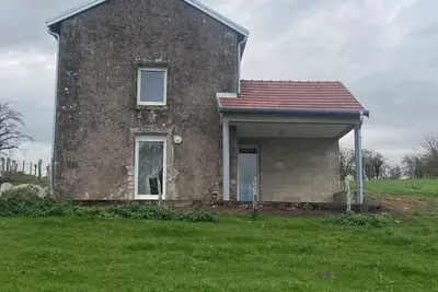 Image de Gîte à la campagne sans vis à vis, calme assuré et espace de détente extérieur.