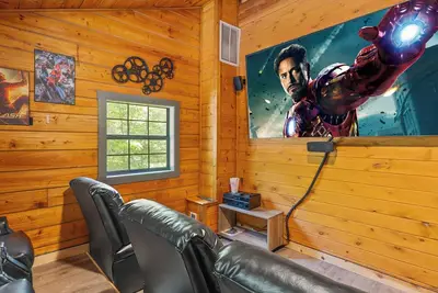 Image de MistyMtnRetreat: PartialView*Pet-Friendly*Theater*GameRoom*HotTub*Wifi