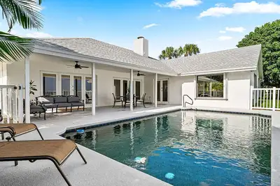 Image de Vista Bonita - Heated Pool, Fire Pit, Mins to Dt