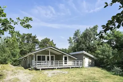 Image de 1561 Aakirkeby - Perikumvej 9