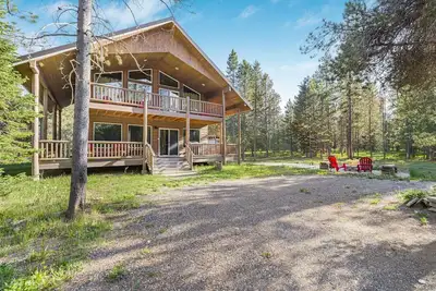 Image de Kabino: New! 35 min to Yellowstone, Firepit, Huge windows