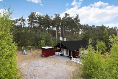 Image de 1573 Aakirkeby - Fyrreskoven 36
