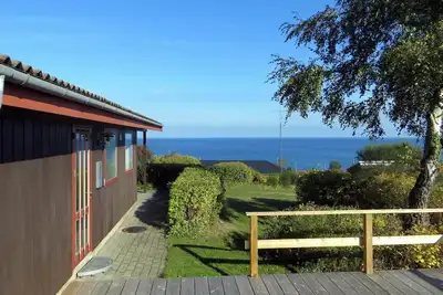6682 Allinge - Brunekulvej 2 E