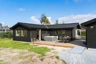 Bl1377 Blokhus - Valmuemarken 37