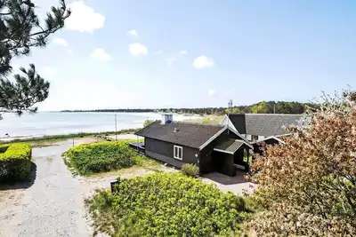3664 Nexø - Strandvolden 11
