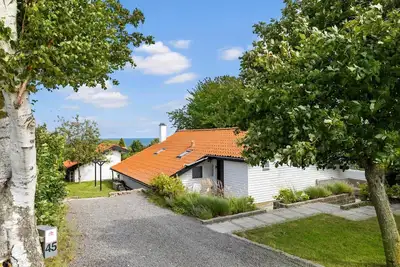 6619 Allinge - Markvejen 45