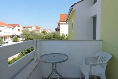 Image de Apartment 42-bedroom apartment in delightful Novalja with Ac, WiFi