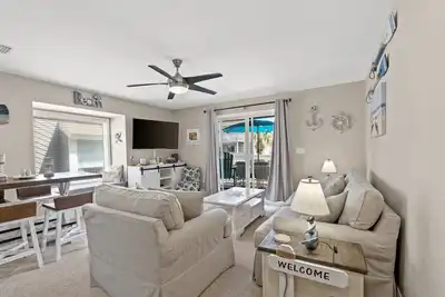 Image de Late Summer 2025 Rate Drop! 2br/2ba - Great Location! Book Now!
