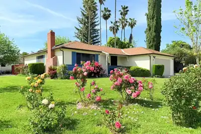 Image de Charming 3-bedroom house in marvelous Sacramento with Ac, WiFi