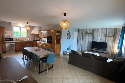 Image de Maison familiale rénovée à 5 km des plages, à 2 pas du centre ville de St Pierre