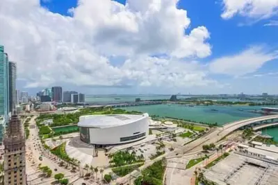 Image de Modern Lux Condo in The Biscayne Bay #2301