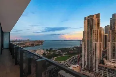 Image de Lux 3 Bd Condo in Downtown Miami #4418