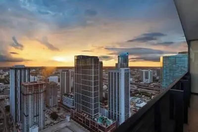 Image de Skyline Luxe 1 Bd Suite in Downtown Miami #3219