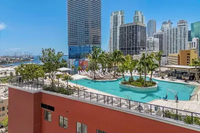 Image de Skyline Haven Luxe City Views 2bd Condo #1903