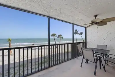Image de Gulf-Front 3-Bedroom Condo | Rare Find | Sleeps 8