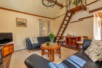 Image de Pass the Keys | The Stables at Allscott House